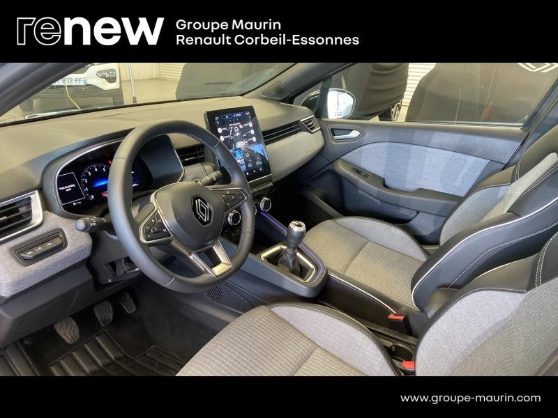 RENAULT Clio d’occasion à vendre à CORBEIL-ESSONNES chez GRAND GARAGE FERAY SAE (Photo 9)