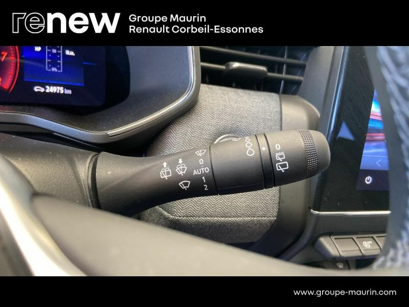 RENAULT Clio d’occasion à vendre à CORBEIL-ESSONNES chez GRAND GARAGE FERAY SAE (Photo 13)