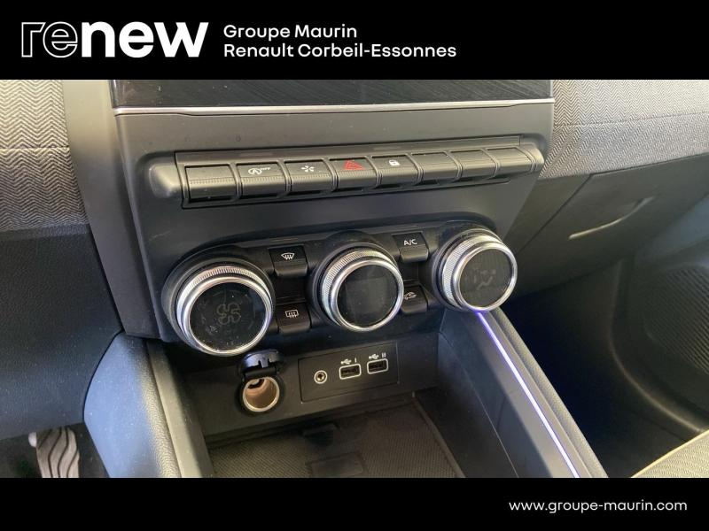 RENAULT Clio d’occasion à vendre à CORBEIL-ESSONNES chez GRAND GARAGE FERAY SAE (Photo 16)