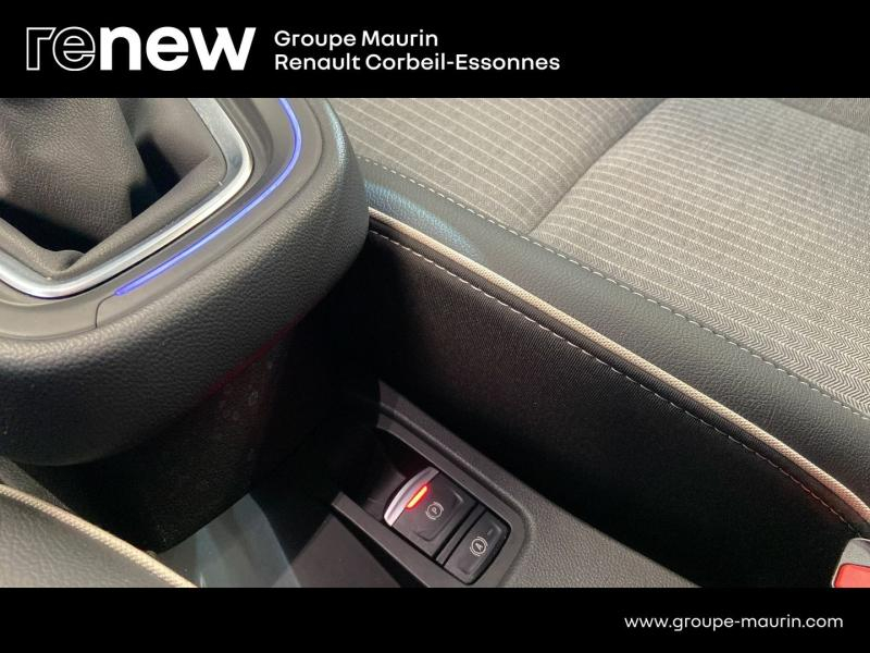 RENAULT Clio d’occasion à vendre à CORBEIL-ESSONNES chez GRAND GARAGE FERAY SAE (Photo 18)