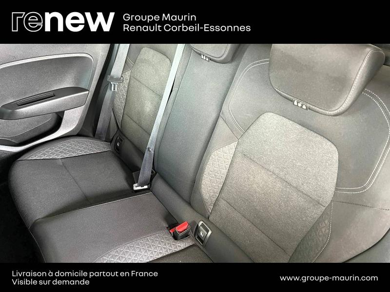 RENAULT Clio d’occasion à vendre à CORBEIL-ESSONNES chez GRAND GARAGE FERAY SAE (Photo 11)