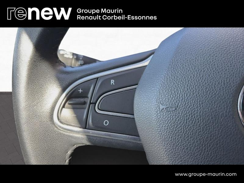 RENAULT Megane d’occasion à vendre à CORBEIL-ESSONNES chez GRAND GARAGE FERAY SAE (Photo 20)