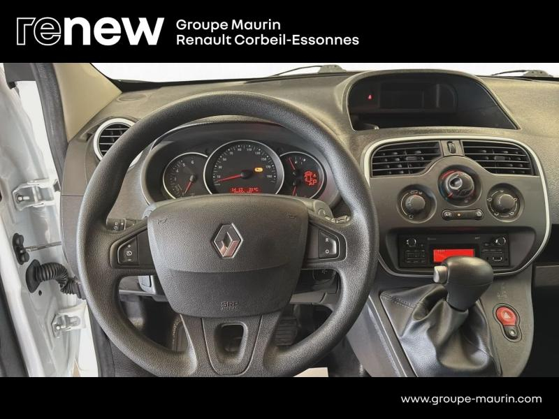 RENAULT Kangoo Express VUL d’occasion à vendre à CORBEIL-ESSONNES chez GRAND GARAGE FERAY SAE (Photo 11)