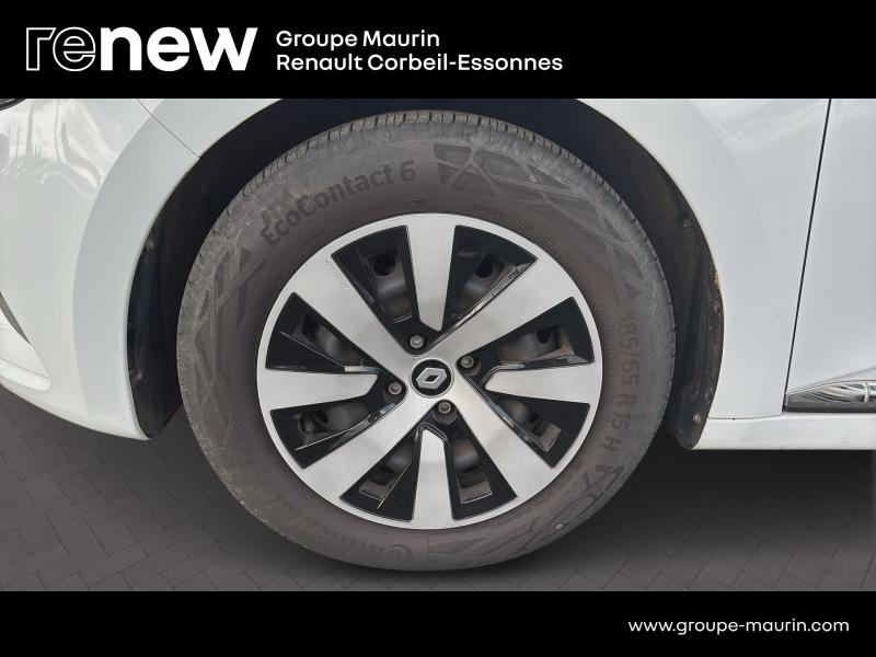 RENAULT Clio d’occasion à vendre à CORBEIL-ESSONNES chez GRAND GARAGE FERAY SAE (Photo 9)