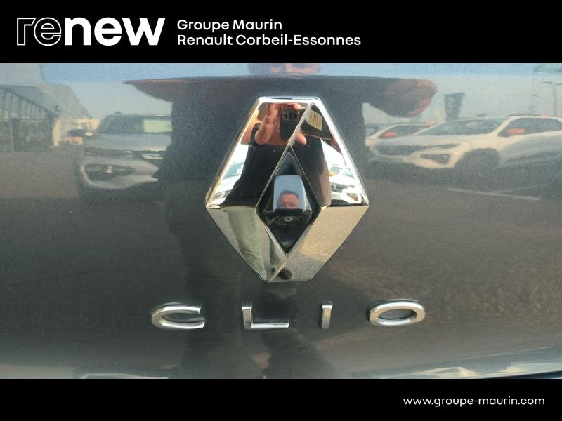 RENAULT Clio d’occasion à vendre à CORBEIL-ESSONNES chez GRAND GARAGE FERAY SAE (Photo 12)