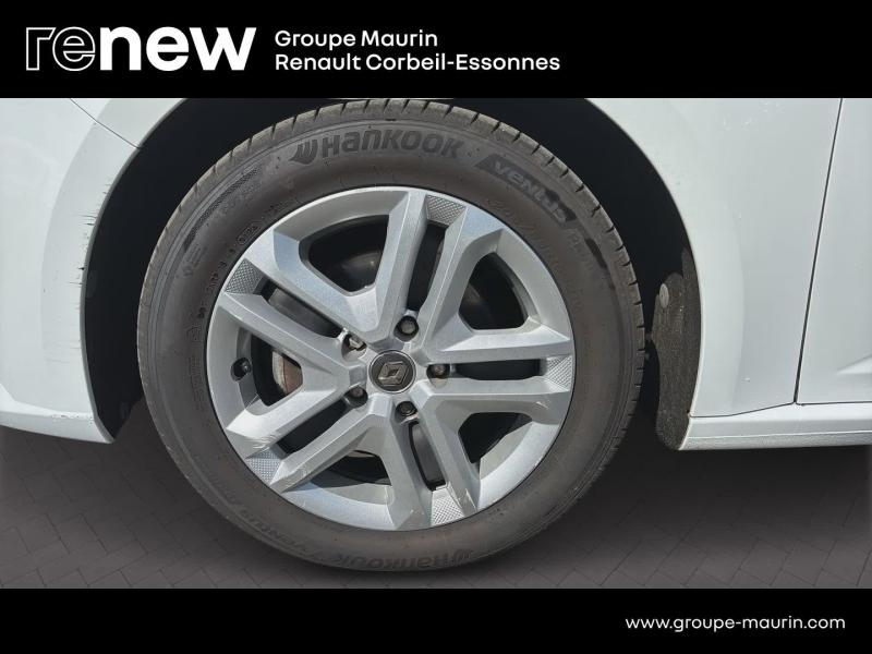 agency.seo.links.detann.title RENAULT Megane Estate d’occasion à vendre à CORBEIL-ESSONNES chez GRAND GARAGE FERAY SAE (Photo 9)