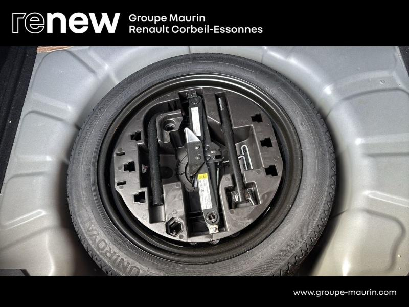 RENAULT Clio d’occasion à vendre à CORBEIL-ESSONNES chez GRAND GARAGE FERAY SAE (Photo 16)