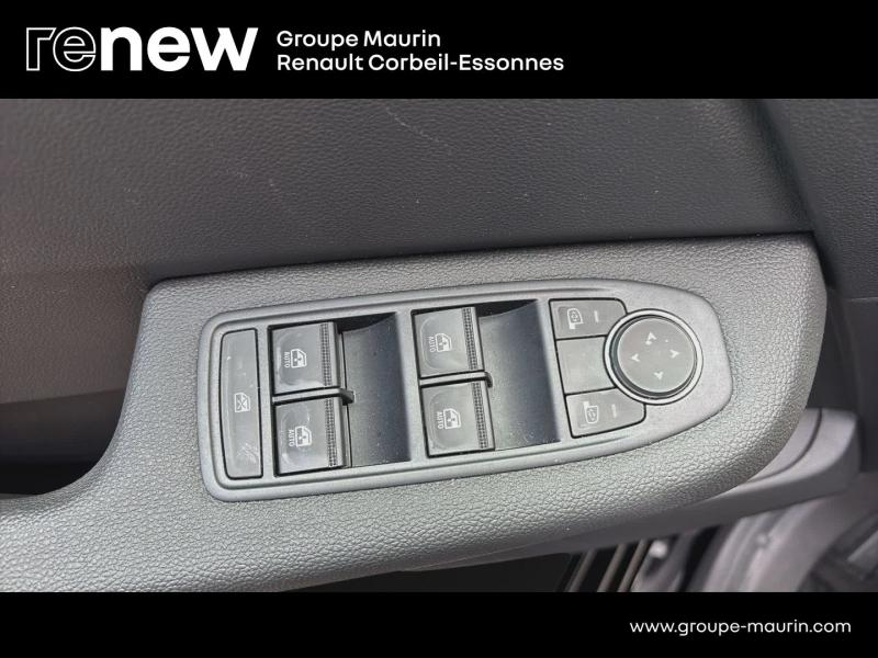 RENAULT Clio d’occasion à vendre à CORBEIL-ESSONNES chez GRAND GARAGE FERAY SAE (Photo 17)