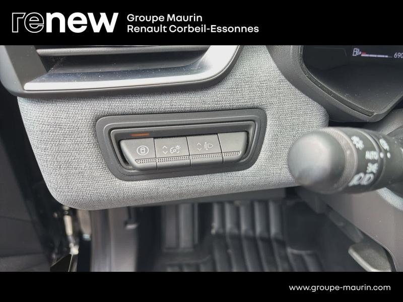 RENAULT Clio d’occasion à vendre à CORBEIL-ESSONNES chez GRAND GARAGE FERAY SAE (Photo 18)