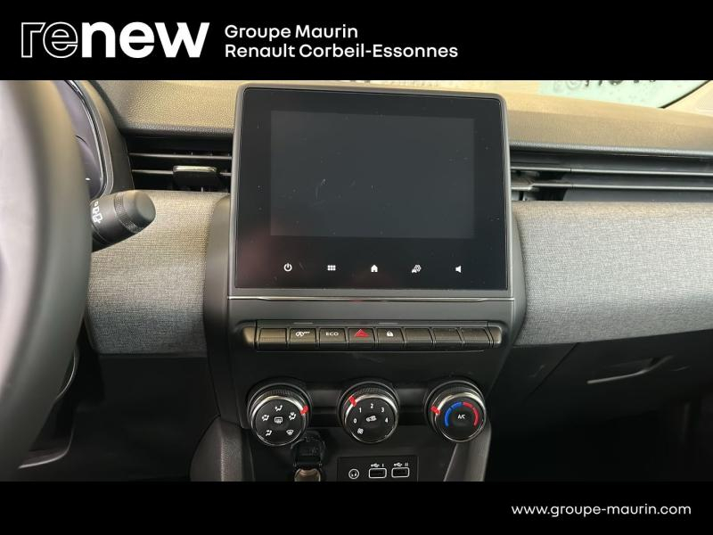 RENAULT Clio d’occasion à vendre à CORBEIL-ESSONNES chez GRAND GARAGE FERAY SAE (Photo 16)