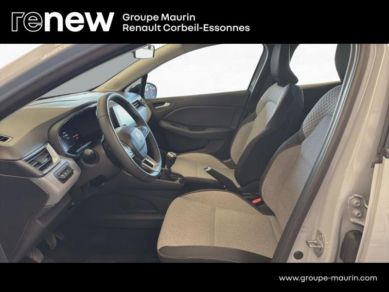 RENAULT Clio d’occasion à vendre à CORBEIL-ESSONNES chez GRAND GARAGE FERAY SAE (Photo 19)