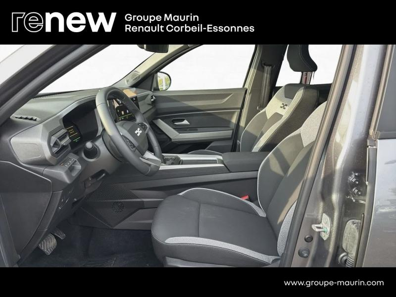 DACIA  d’occasion à vendre à CORBEIL-ESSONNES chez GRAND GARAGE FERAY SAE (Photo 10)