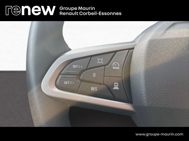 DACIA  d’occasion à vendre à CORBEIL-ESSONNES chez GRAND GARAGE FERAY SAE (Photo 19)