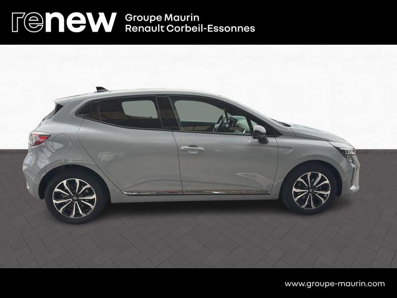 RENAULT Clio d’occasion à vendre à CORBEIL-ESSONNES chez GRAND GARAGE FERAY SAE (Photo 6)