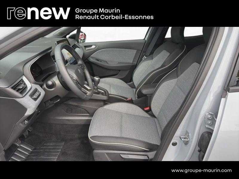 RENAULT Clio d’occasion à vendre à CORBEIL-ESSONNES chez GRAND GARAGE FERAY SAE (Photo 11)