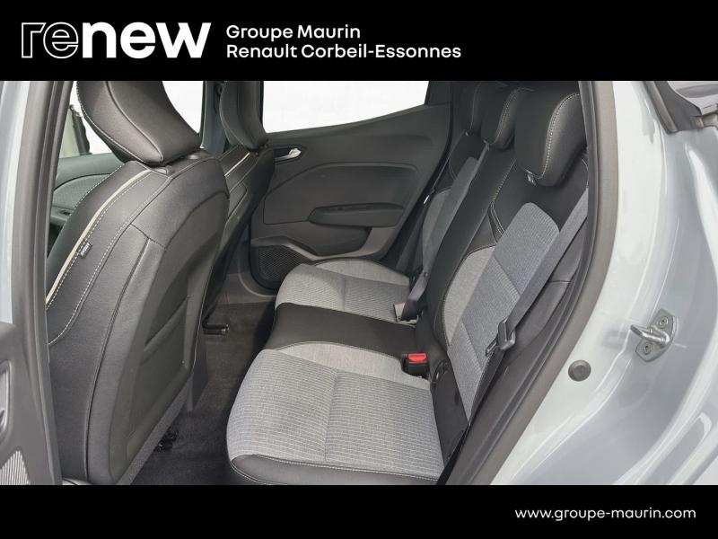RENAULT Clio d’occasion à vendre à CORBEIL-ESSONNES chez GRAND GARAGE FERAY SAE (Photo 12)