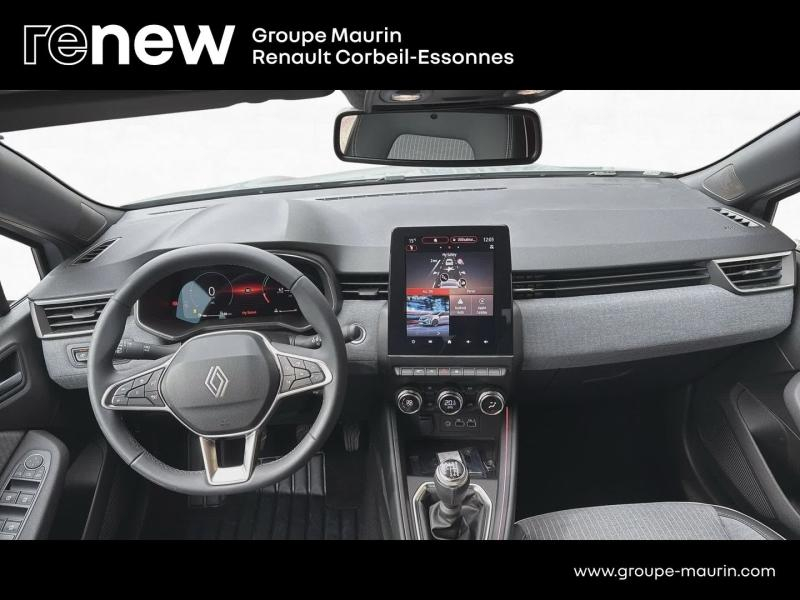 RENAULT Clio d’occasion à vendre à CORBEIL-ESSONNES chez GRAND GARAGE FERAY SAE (Photo 13)