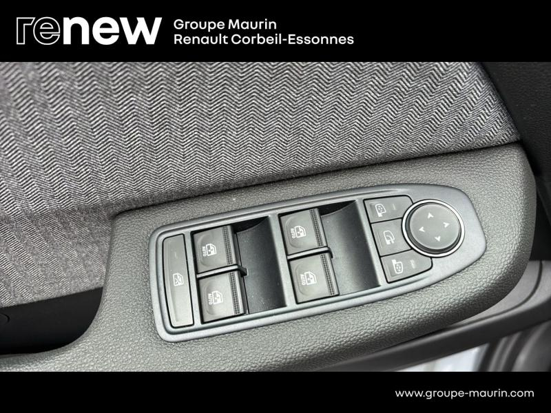 RENAULT Clio d’occasion à vendre à CORBEIL-ESSONNES chez GRAND GARAGE FERAY SAE (Photo 16)