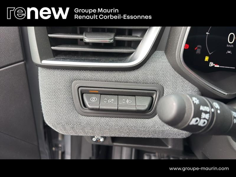 RENAULT Clio d’occasion à vendre à CORBEIL-ESSONNES chez GRAND GARAGE FERAY SAE (Photo 17)