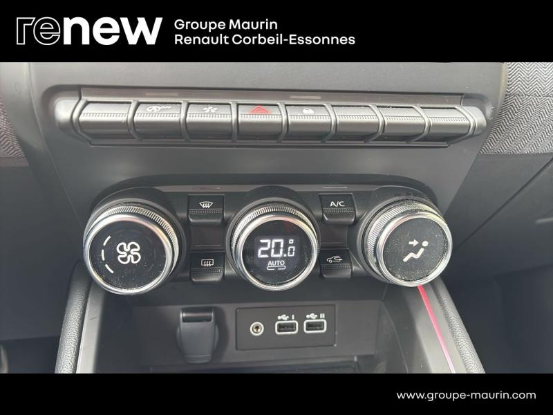 RENAULT Clio d’occasion à vendre à CORBEIL-ESSONNES chez GRAND GARAGE FERAY SAE (Photo 18)
