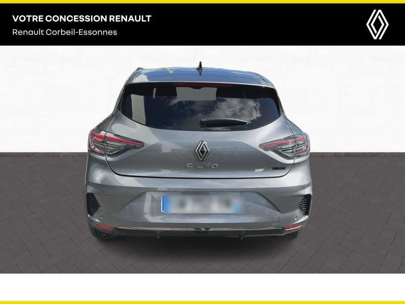 RENAULT Clio d’occasion à vendre à CORBEIL-ESSONNES chez GRAND GARAGE FERAY SAE (Photo 6)