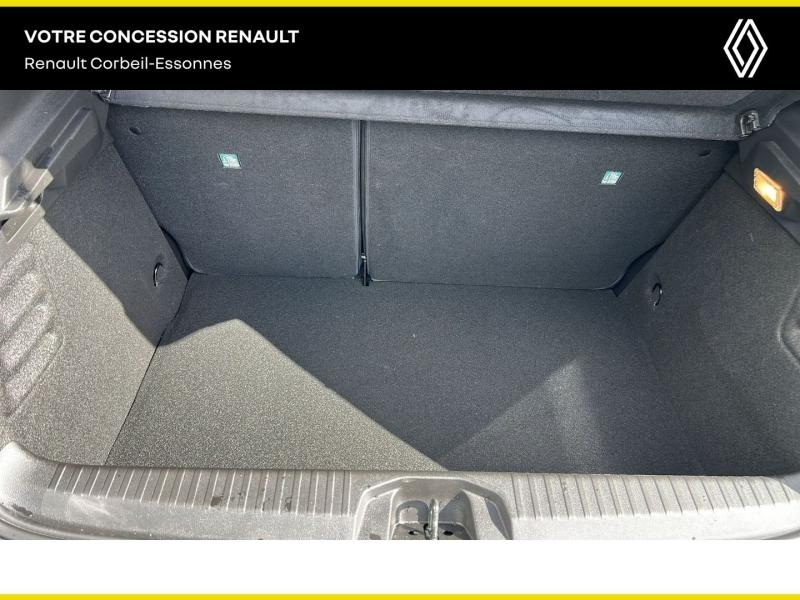 RENAULT Clio d’occasion à vendre à CORBEIL-ESSONNES chez GRAND GARAGE FERAY SAE (Photo 9)