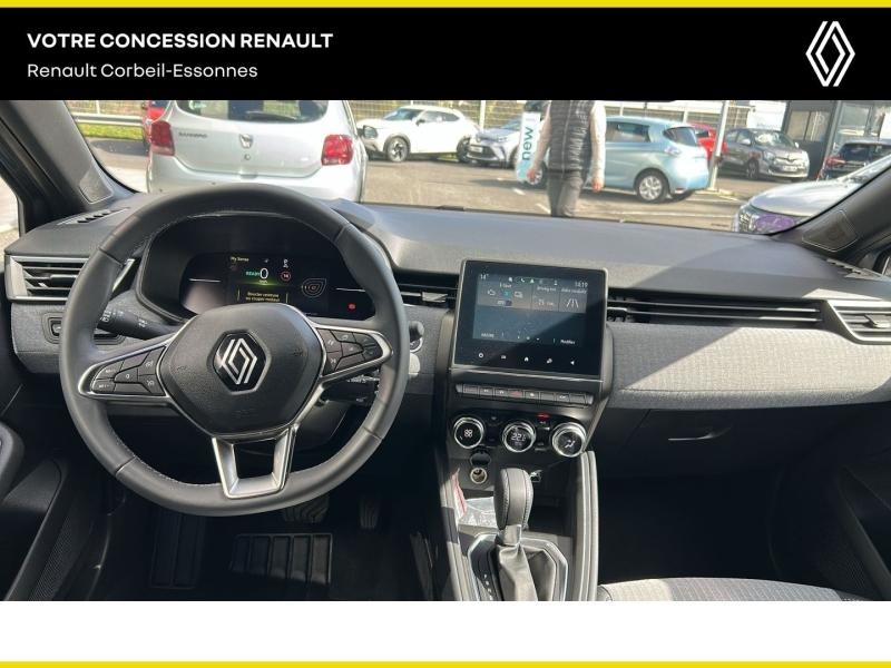 RENAULT Clio d’occasion à vendre à CORBEIL-ESSONNES chez GRAND GARAGE FERAY SAE (Photo 11)