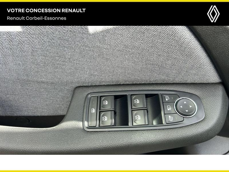 RENAULT Clio d’occasion à vendre à CORBEIL-ESSONNES chez GRAND GARAGE FERAY SAE (Photo 13)