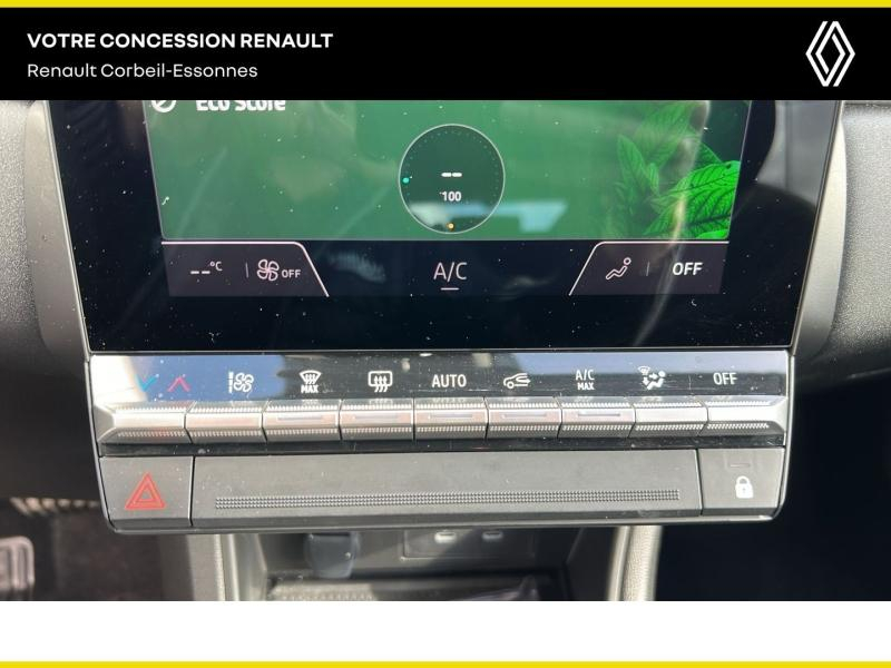 RENAULT  d’occasion à vendre à CORBEIL-ESSONNES chez GRAND GARAGE FERAY SAE (Photo 18)