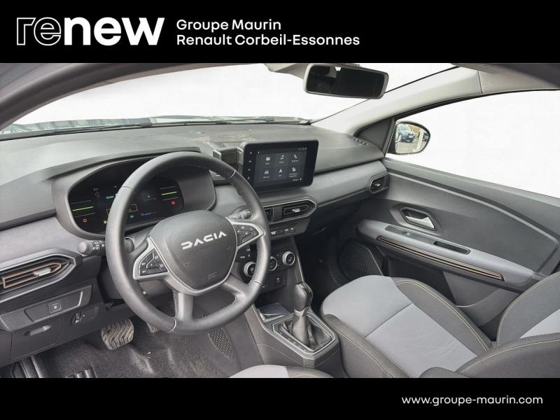 agency.seo.links.detann.title DACIA Jogger d’occasion à vendre à CORBEIL-ESSONNES chez GRAND GARAGE FERAY SAE (Photo 10)