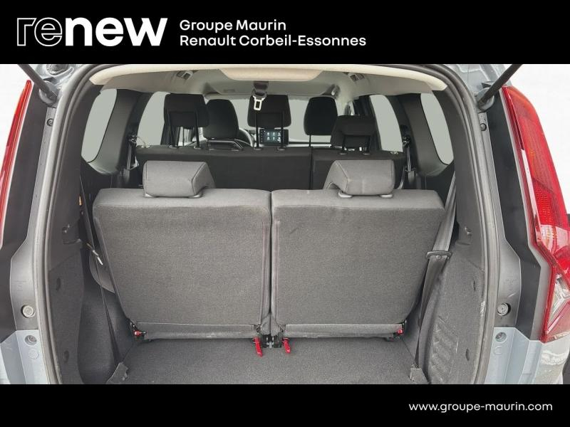agency.seo.links.detann.title DACIA Jogger d’occasion à vendre à CORBEIL-ESSONNES chez GRAND GARAGE FERAY SAE (Photo 16)