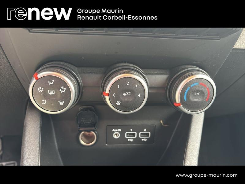 agency.seo.links.detann.title RENAULT Clio d’occasion à vendre à CORBEIL-ESSONNES chez GRAND GARAGE FERAY SAE (Photo 20)