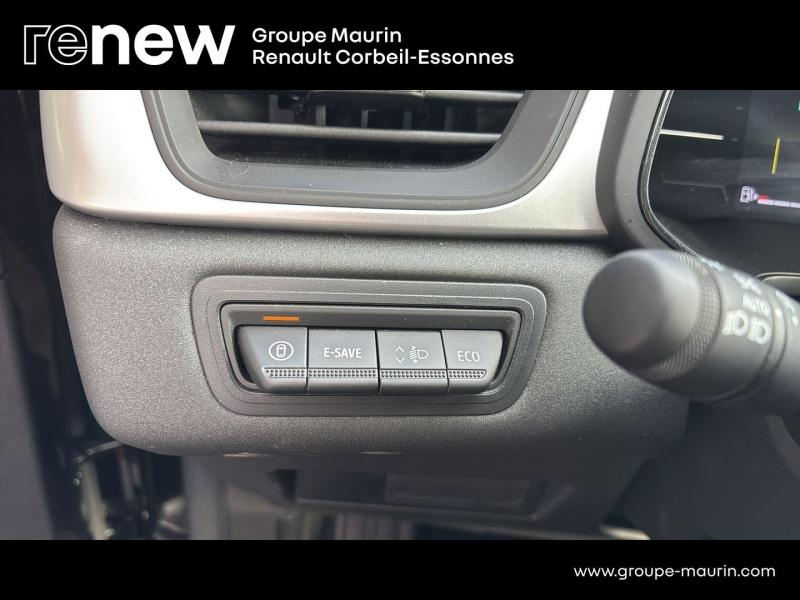 RENAULT Captur d’occasion à vendre à CORBEIL-ESSONNES chez GRAND GARAGE FERAY SAE (Photo 15)