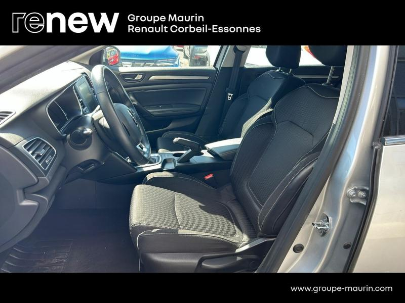 RENAULT Megane Estate d’occasion à vendre à CORBEIL-ESSONNES chez GRAND GARAGE FERAY SAE (Photo 13)