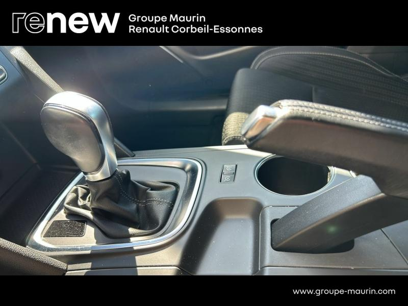 RENAULT Megane Estate d’occasion à vendre à CORBEIL-ESSONNES chez GRAND GARAGE FERAY SAE (Photo 17)