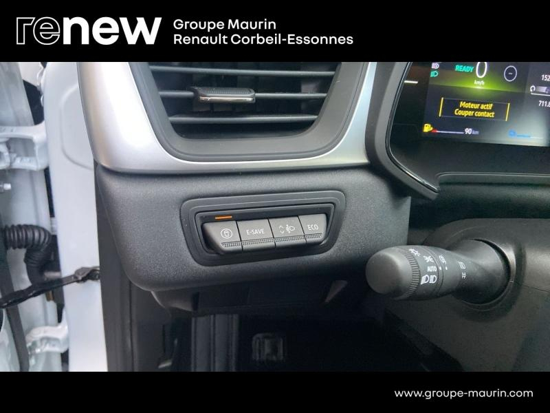 RENAULT Captur d’occasion à vendre à CORBEIL-ESSONNES chez GRAND GARAGE FERAY SAE (Photo 11)