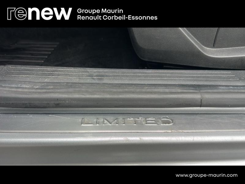 RENAULT Clio d’occasion à vendre à CORBEIL-ESSONNES chez GRAND GARAGE FERAY SAE (Photo 15)