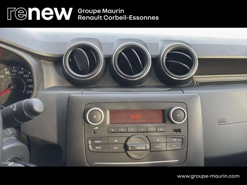 DACIA Duster d’occasion à vendre à CORBEIL-ESSONNES chez GRAND GARAGE FERAY SAE (Photo 20)