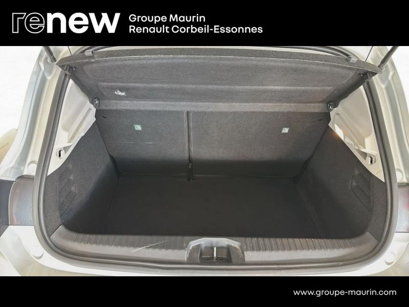 RENAULT Clio d’occasion à vendre à CORBEIL-ESSONNES chez GRAND GARAGE FERAY SAE (Photo 14)