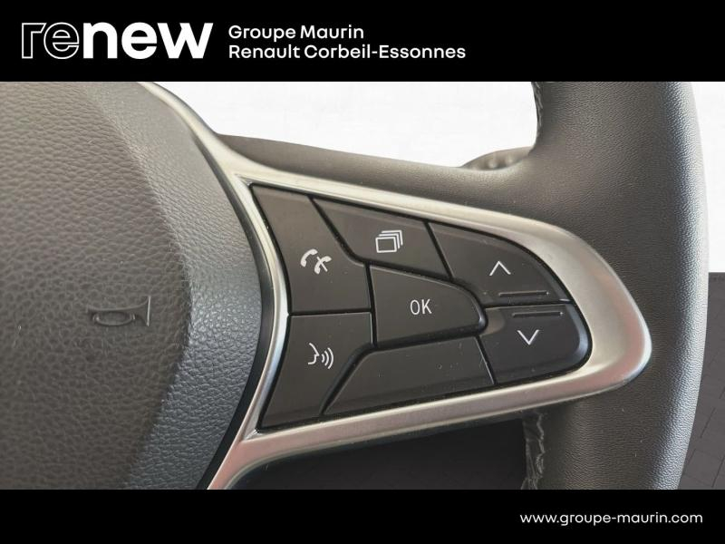 RENAULT Clio d’occasion à vendre à CORBEIL-ESSONNES chez GRAND GARAGE FERAY SAE (Photo 18)