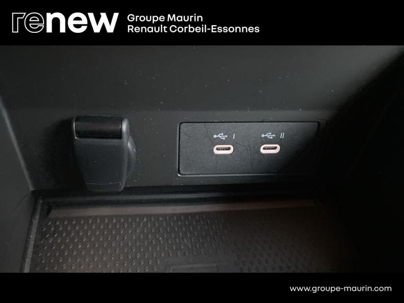 RENAULT Captur d’occasion à vendre à CORBEIL-ESSONNES chez GRAND GARAGE FERAY SAE (Photo 17)