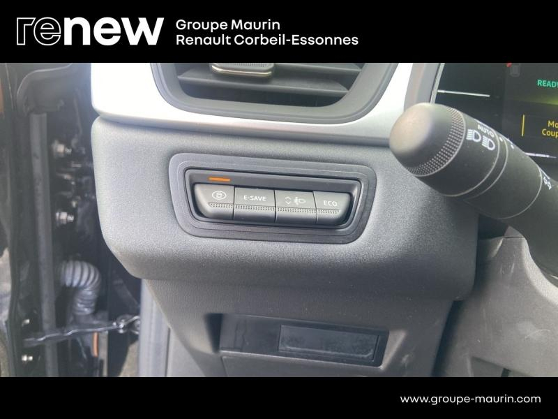 RENAULT Captur d’occasion à vendre à CORBEIL-ESSONNES chez GRAND GARAGE FERAY SAE (Photo 11)