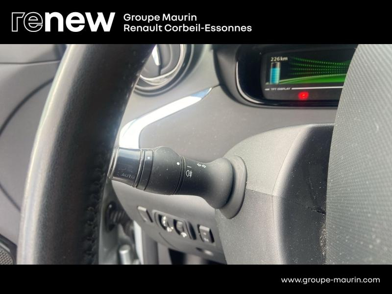 RENAULT Zoe d’occasion à vendre à CORBEIL-ESSONNES chez GRAND GARAGE FERAY SAE (Photo 15)