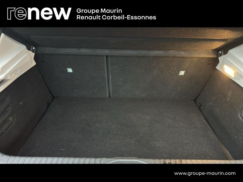 RENAULT Clio d’occasion à vendre à CORBEIL-ESSONNES chez GRAND GARAGE FERAY SAE (Photo 10)