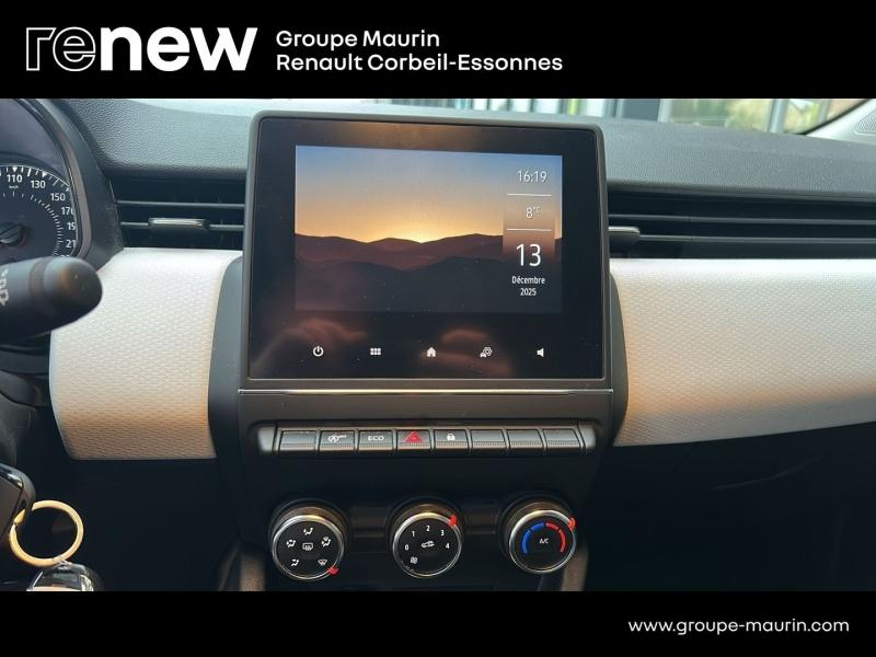 RENAULT Clio d’occasion à vendre à CORBEIL-ESSONNES chez GRAND GARAGE FERAY SAE (Photo 20)