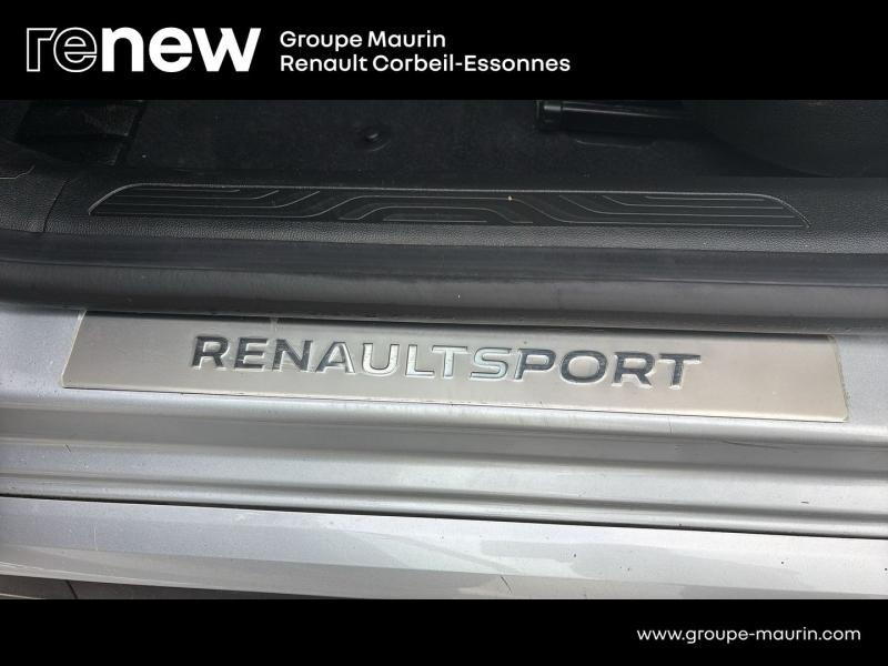 RENAULT Megane d’occasion à vendre à CORBEIL-ESSONNES chez GRAND GARAGE FERAY SAE (Photo 13)