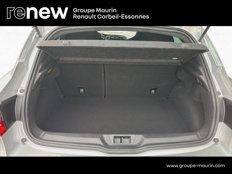 RENAULT Megane d’occasion à vendre à CORBEIL-ESSONNES chez GRAND GARAGE FERAY SAE (Photo 17)