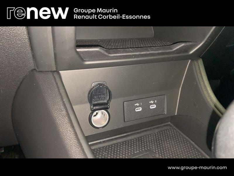 RENAULT Captur d’occasion à vendre à CORBEIL-ESSONNES chez GRAND GARAGE FERAY SAE (Photo 18)