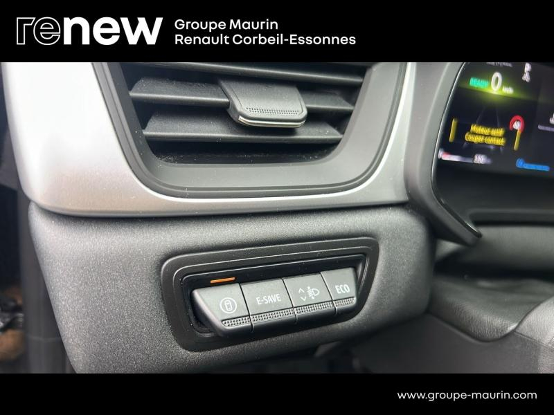 RENAULT  d’occasion à vendre à CORBEIL-ESSONNES chez GRAND GARAGE FERAY SAE (Photo 15)