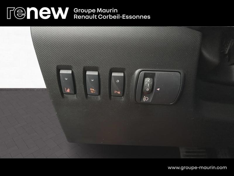 RENAULT Twingo d’occasion à vendre à CORBEIL-ESSONNES chez GRAND GARAGE FERAY SAE (Photo 20)